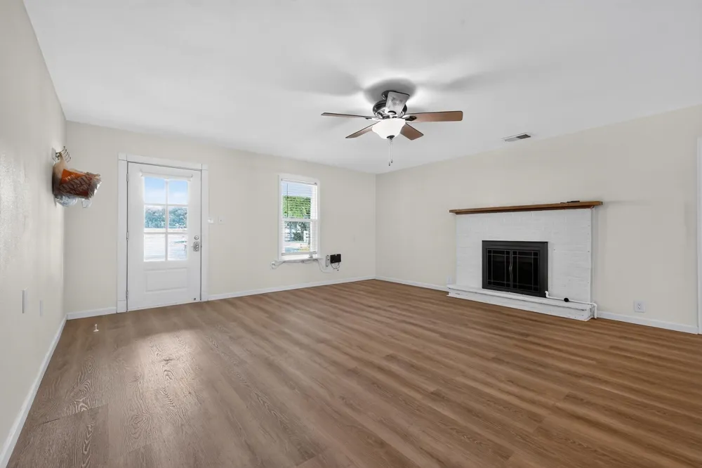 7228 Emerald Drive Brownwood, TX 76801