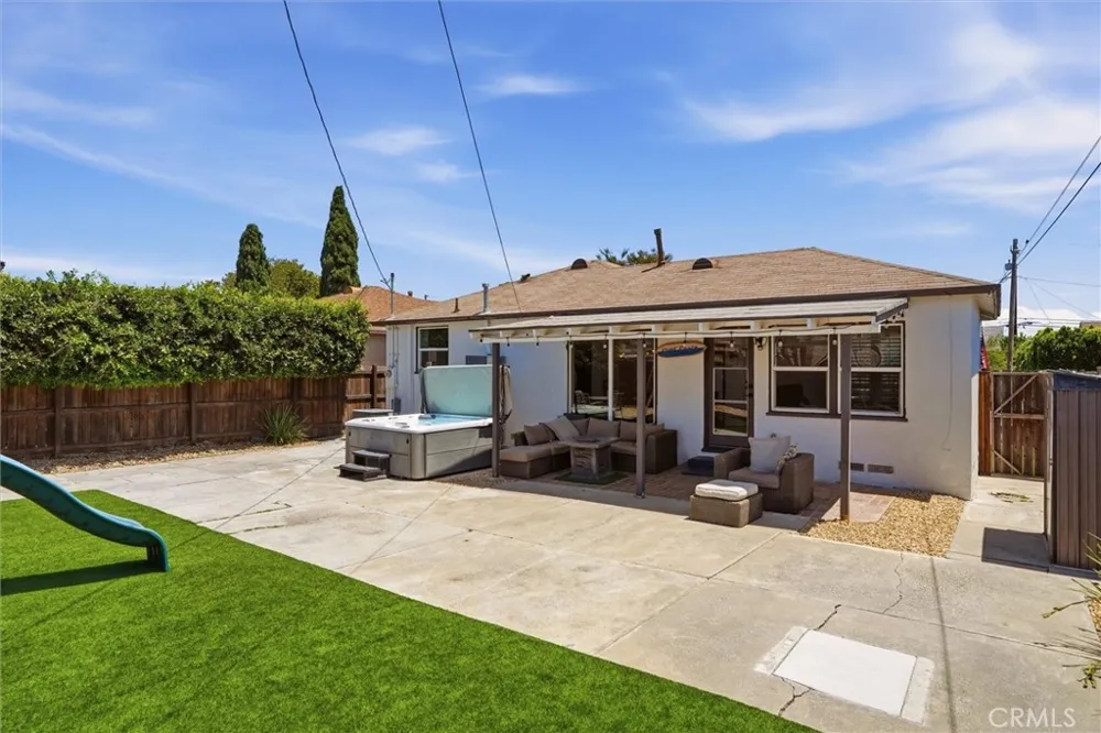 14603 Purche Avenue Gardena, CA 90249