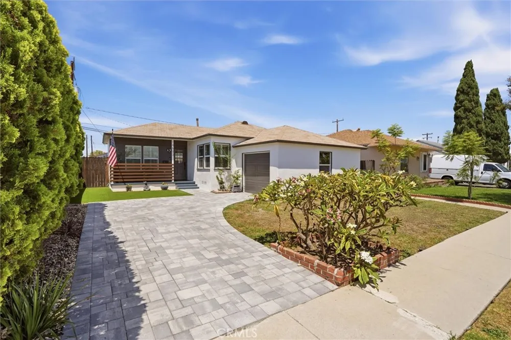 14603 Purche Avenue Gardena, CA 90249