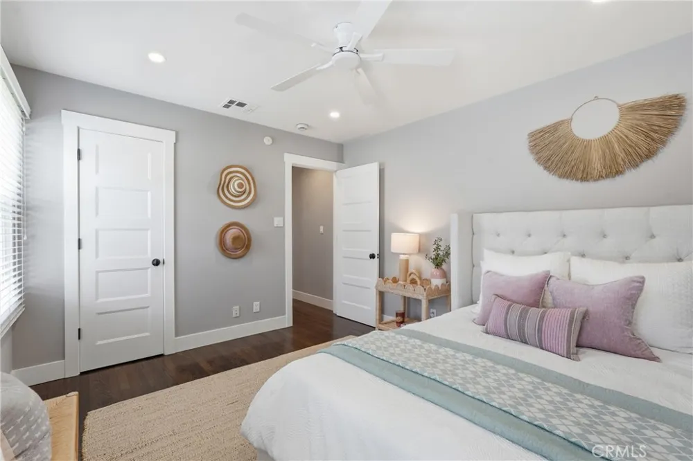 1401 Chestnut Manhattan Beach, CA 90266