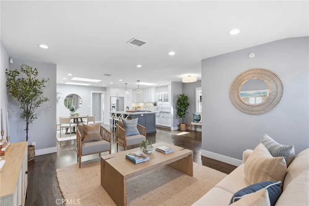 1401 Chestnut Manhattan Beach, CA 90266