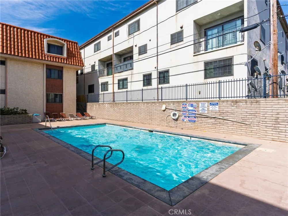900 Cedar Street #111 El Segundo, CA 90245