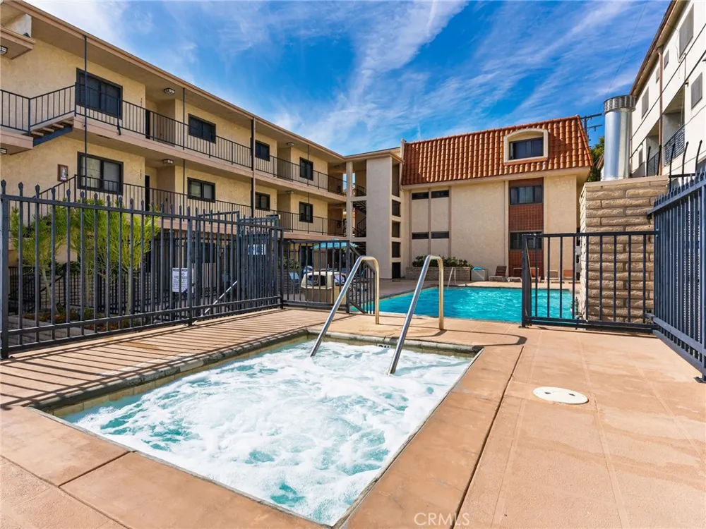 900 Cedar Street #111 El Segundo, CA 90245