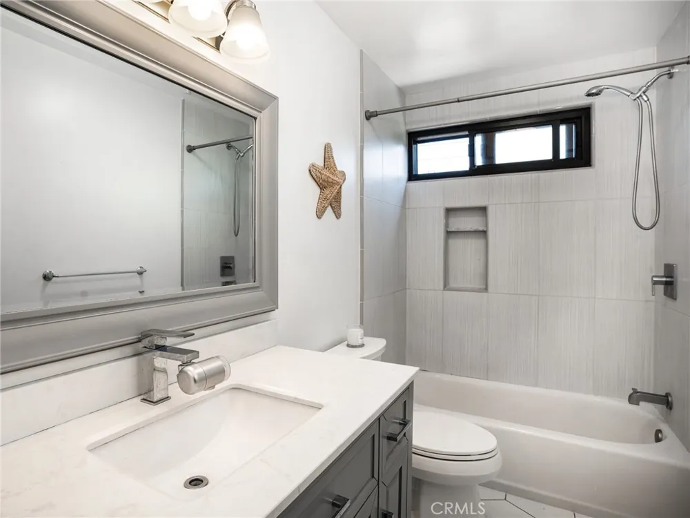 900 Cedar Street #111 El Segundo, CA 90245