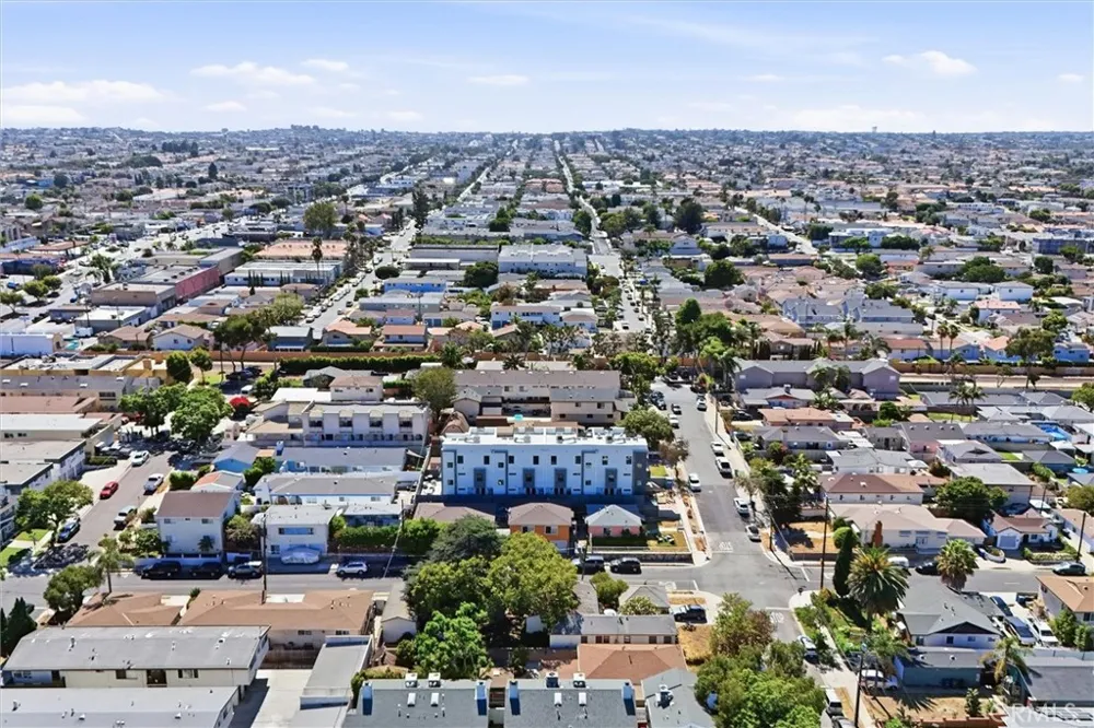 4604 W 172nd #A Lawndale, CA 90260