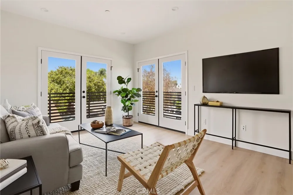 4604 W 172nd #A Lawndale, CA 90260