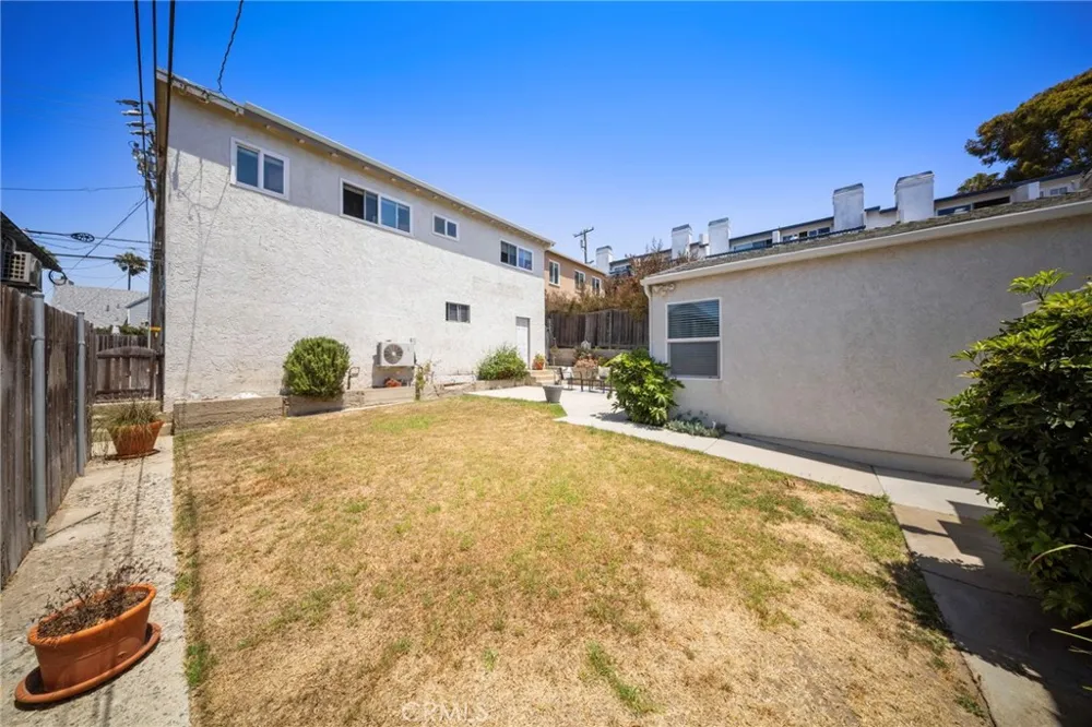 521 Avenue A Redondo Beach, CA 90277