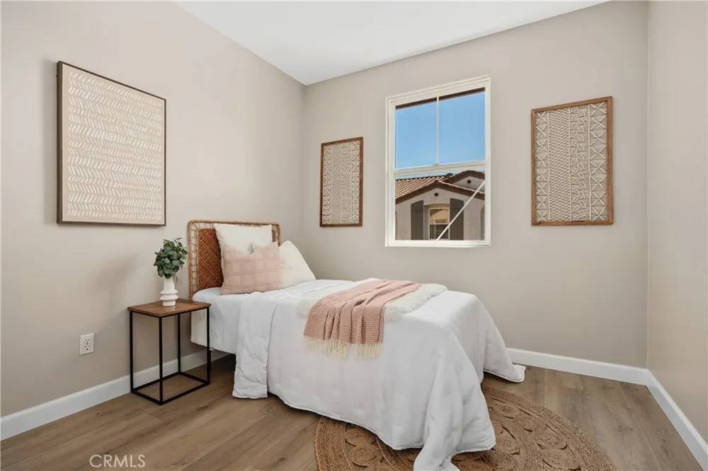 6004 Paseo Salinero Carlsbad, CA 92009