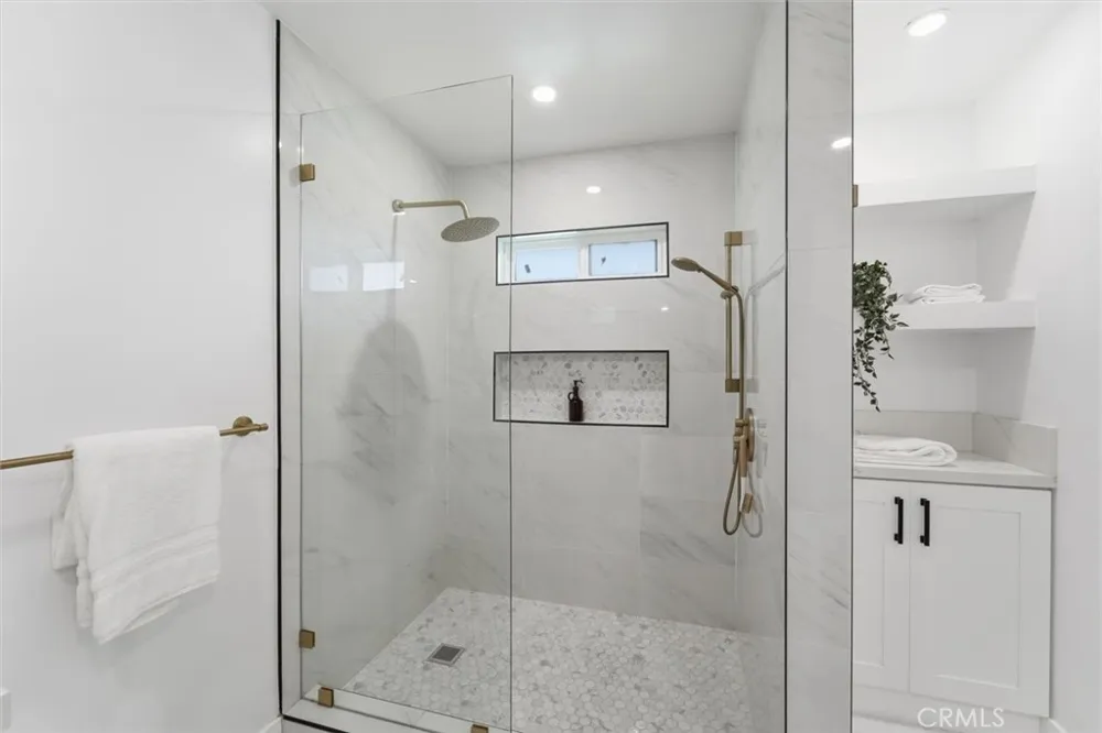 4413 W 234th Place Torrance, CA 90505
