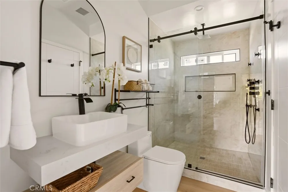 4604 W 172nd #C Lawndale, CA 90260
