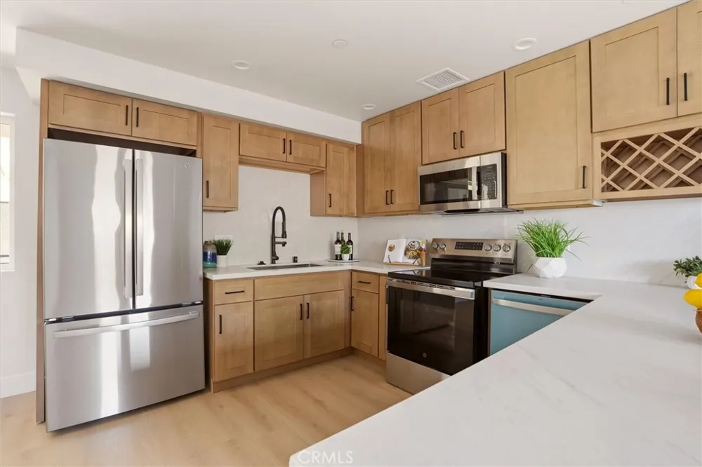 4604 W 172nd #C Lawndale, CA 90260