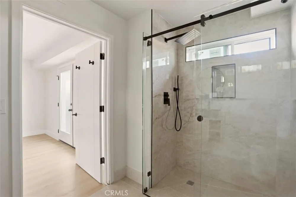 4604 W 172nd #C Lawndale, CA 90260