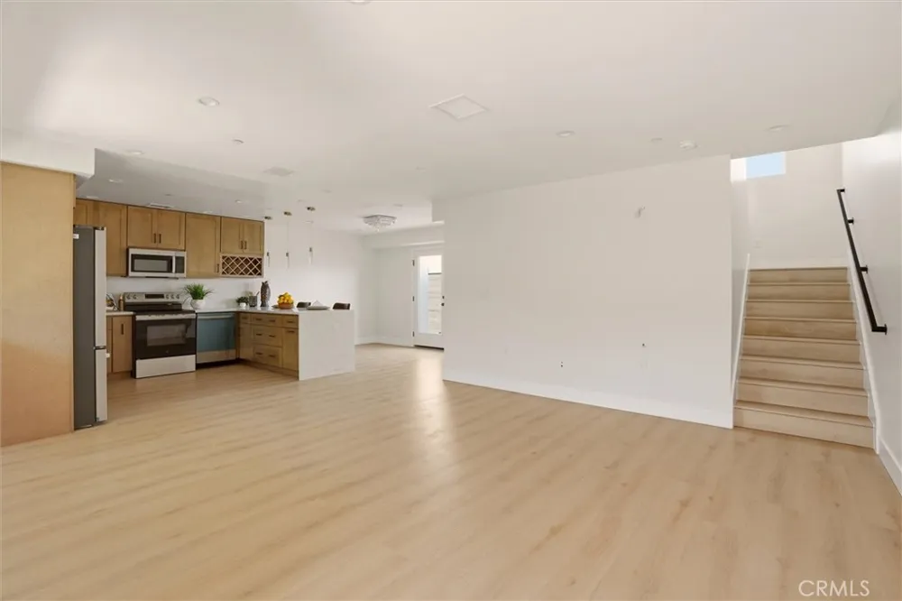 4604 W 172nd #C Lawndale, CA 90260