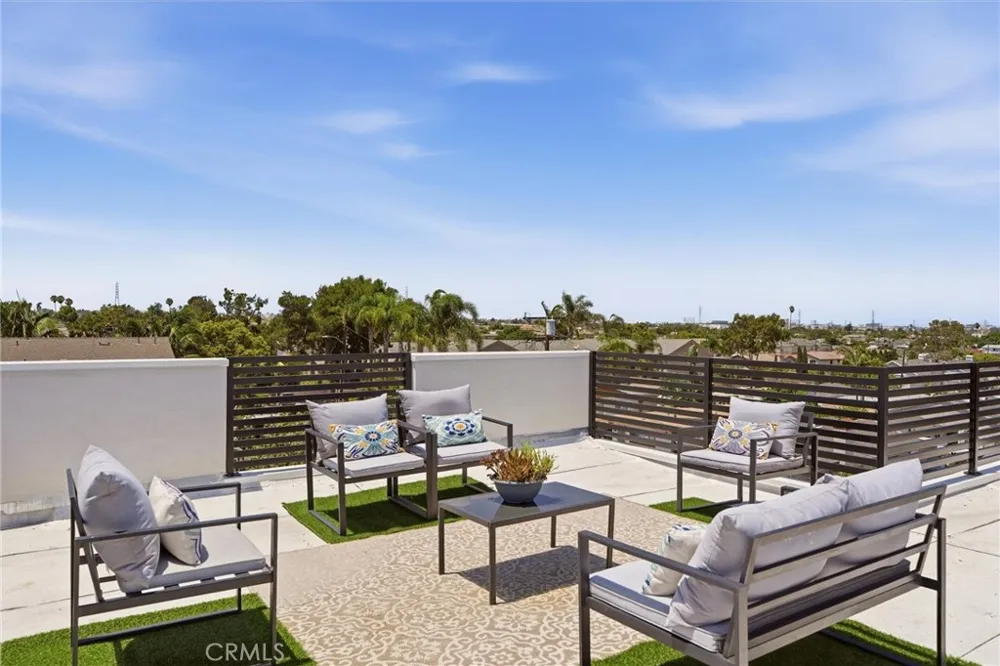 4604 W 172nd #C Lawndale, CA 90260
