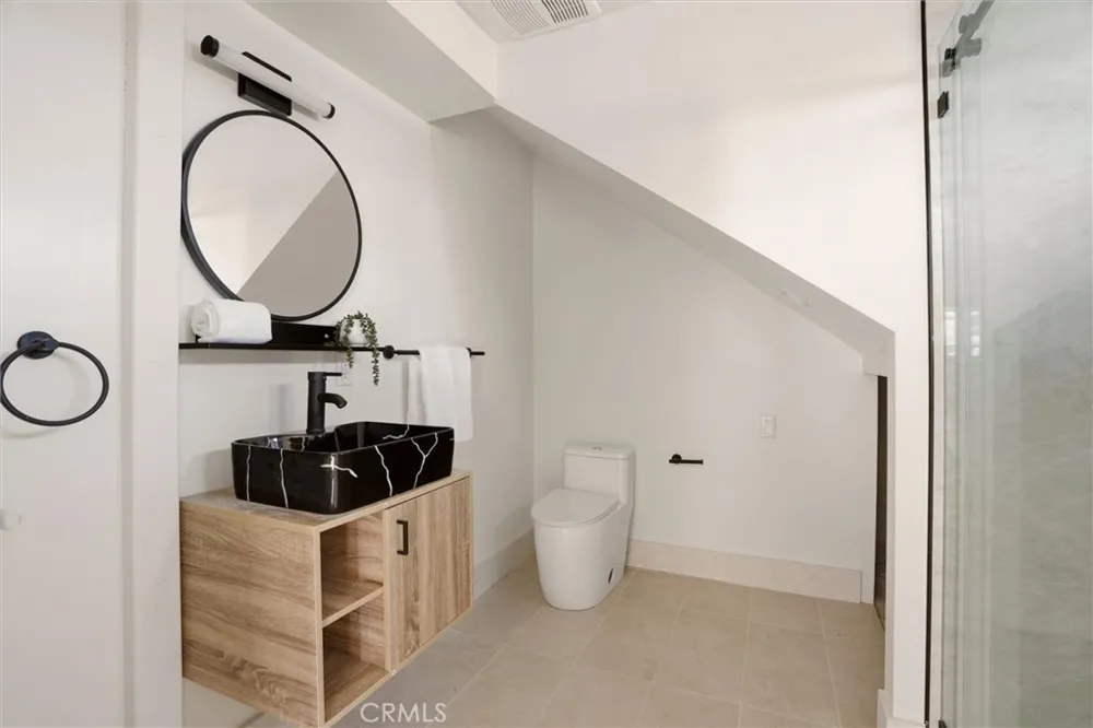 4604 W 172nd #C Lawndale, CA 90260