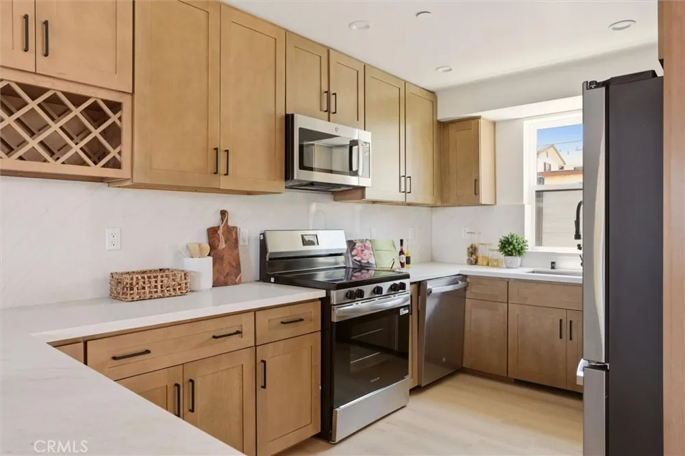 4604 W 172nd #B Lawndale, CA 90260