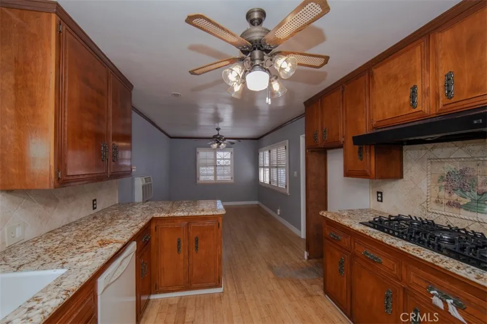 1223 W Elberon San Pedro, CA 90732