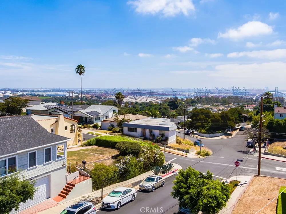 1223 W Elberon San Pedro, CA 90732