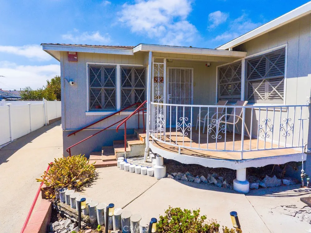 1223 W Elberon San Pedro, CA 90732