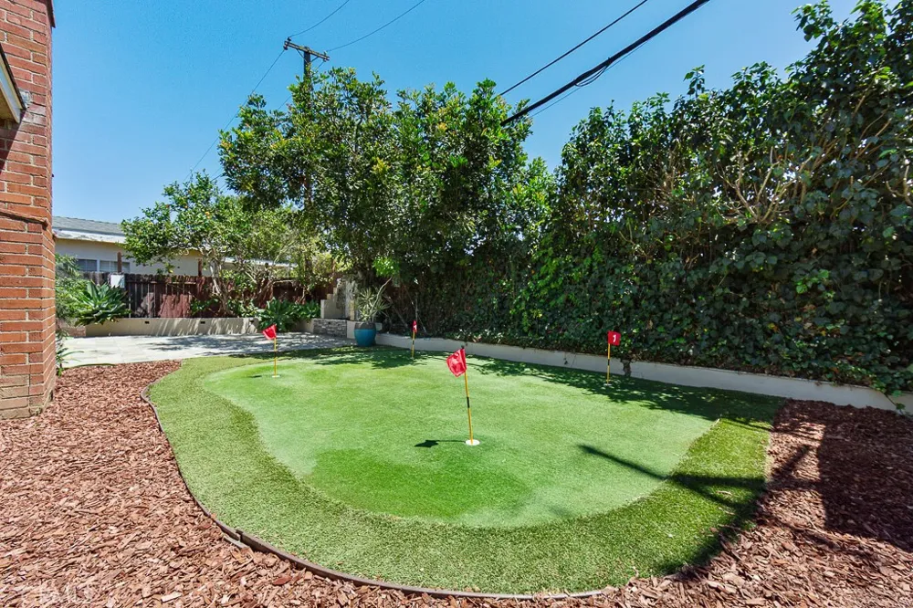 18406 Florwood Avenue Torrance, CA 90504