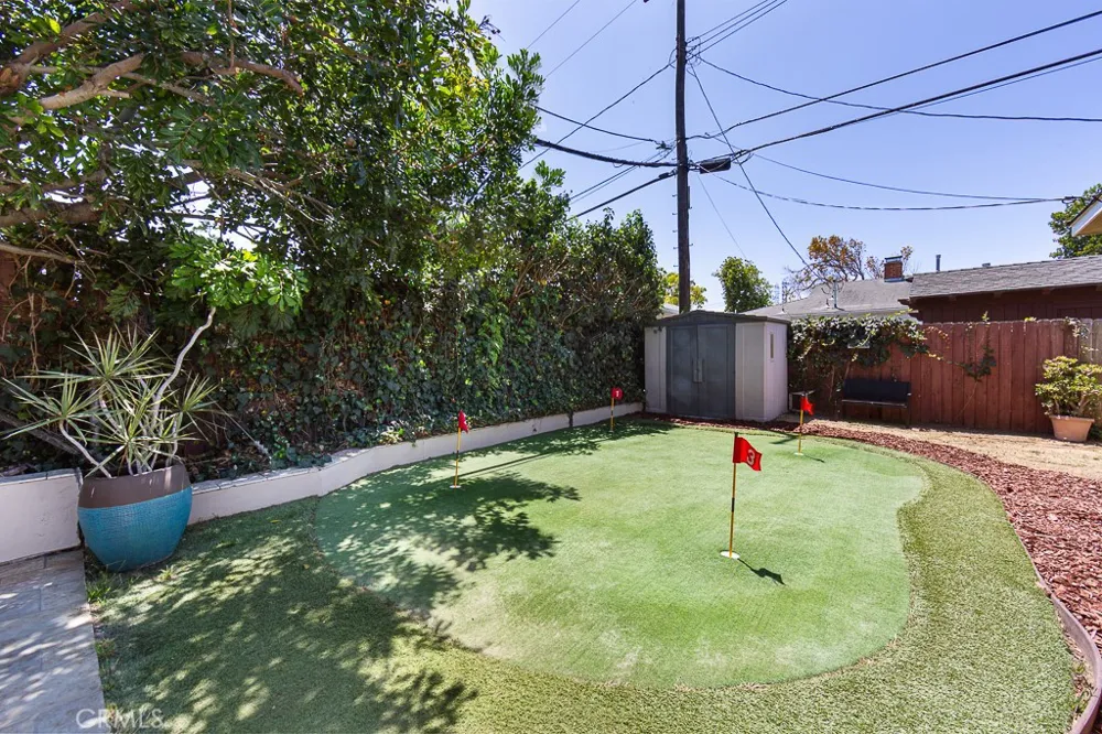 18406 Florwood Avenue Torrance, CA 90504