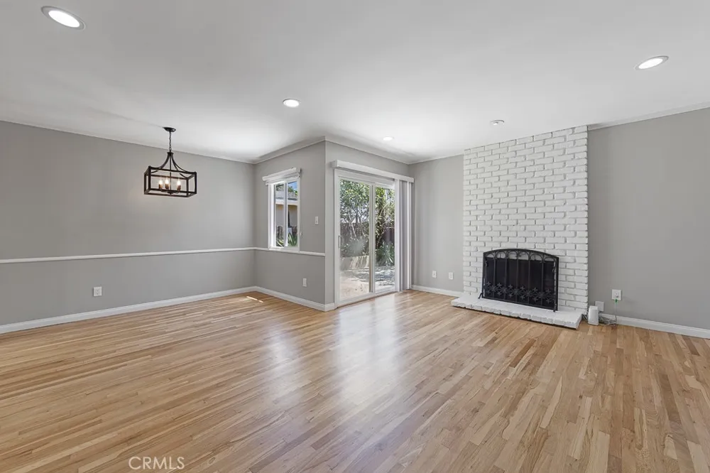18406 Florwood Avenue Torrance, CA 90504