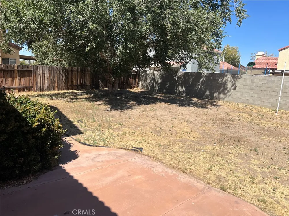 44630 17th E, Lancaster, CA 93535