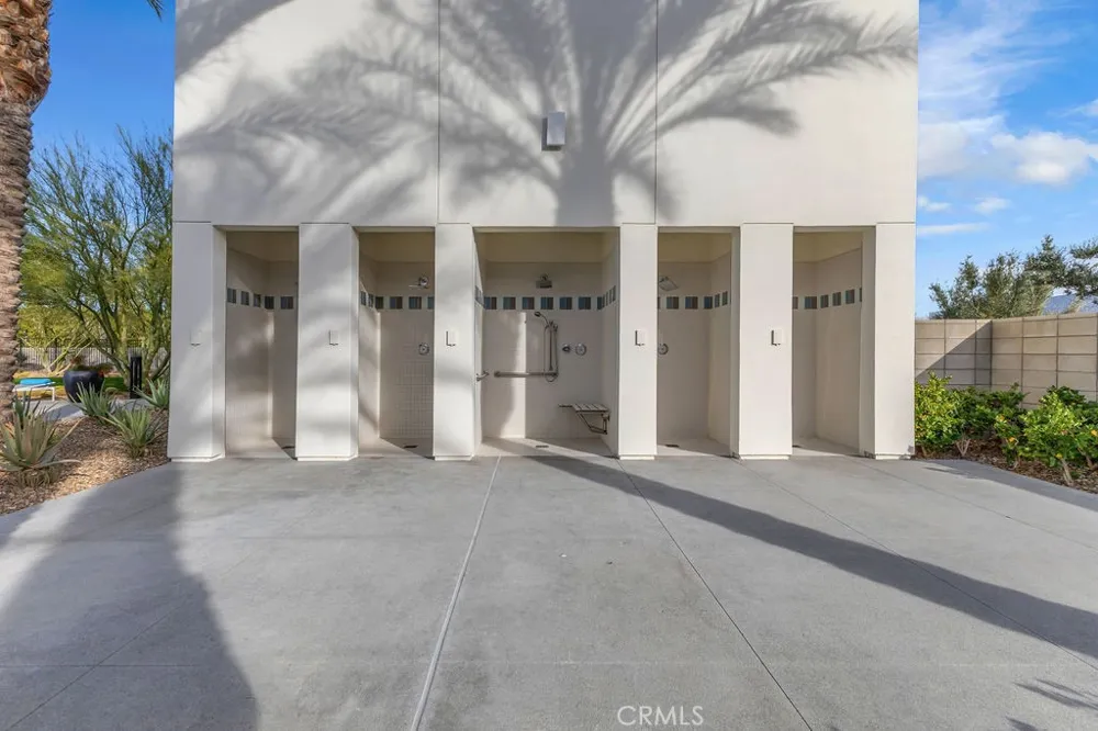 3712 Ambassador Drive Palm Springs, CA 92262