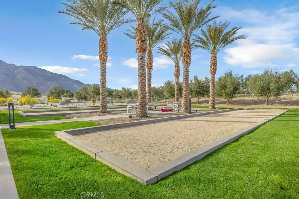 3712 Ambassador Drive Palm Springs, CA 92262