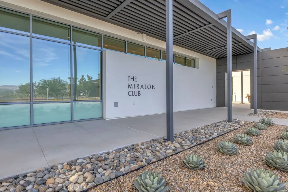 3712 Ambassador Drive Palm Springs, CA 92262