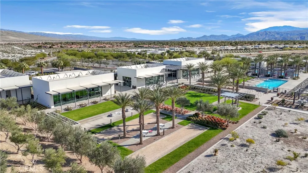 3712 Ambassador Drive Palm Springs, CA 92262