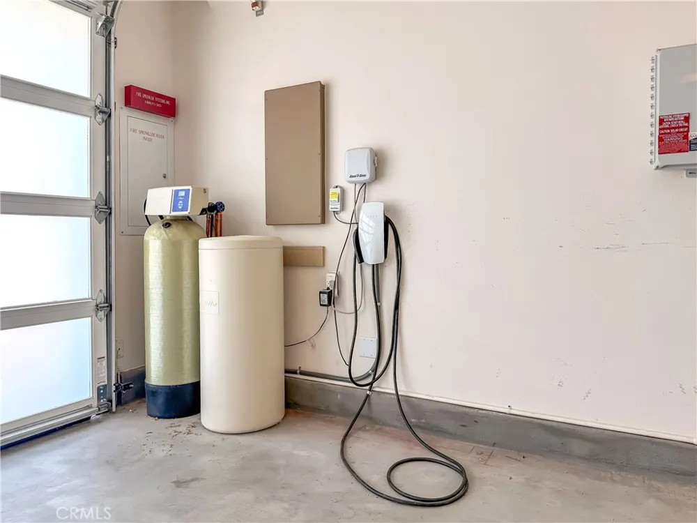 3712 Ambassador Drive Palm Springs, CA 92262