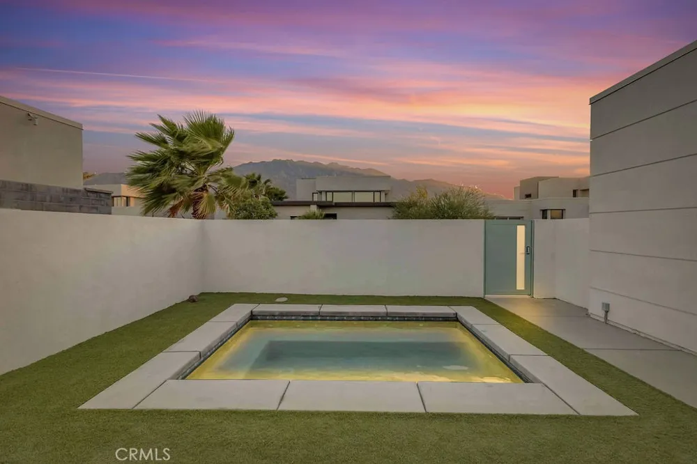 3712 Ambassador Drive Palm Springs, CA 92262