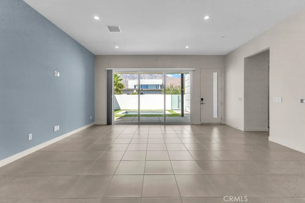 3712 Ambassador Drive Palm Springs, CA 92262