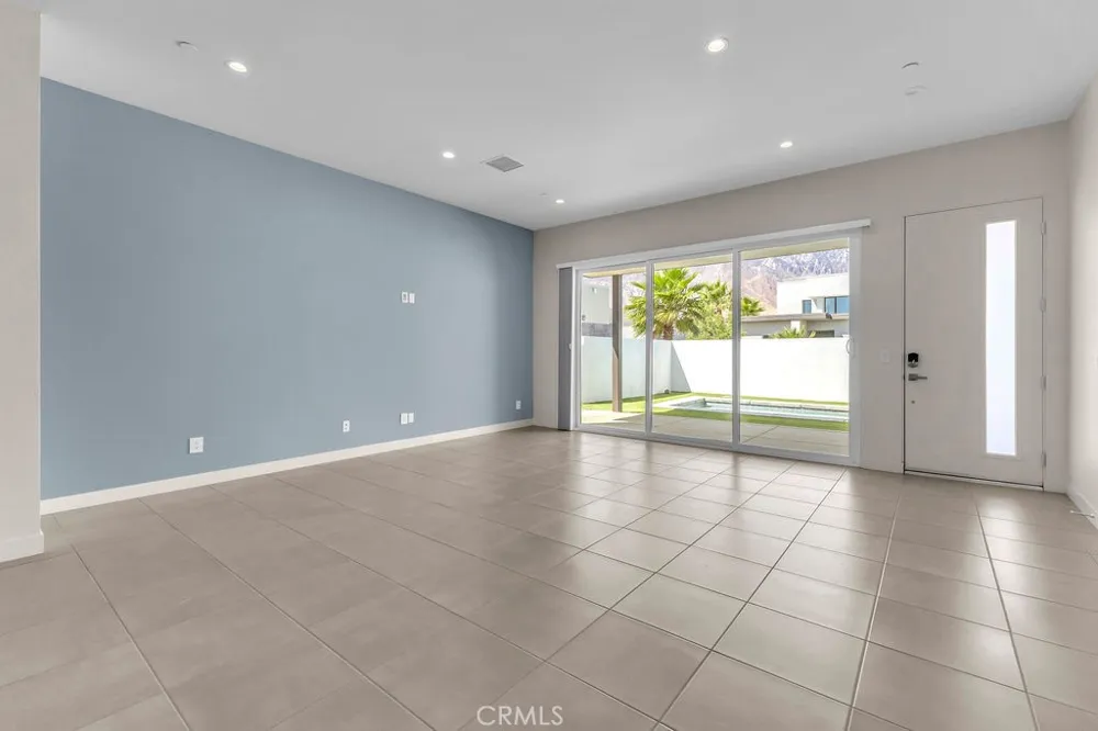 3712 Ambassador Drive Palm Springs, CA 92262