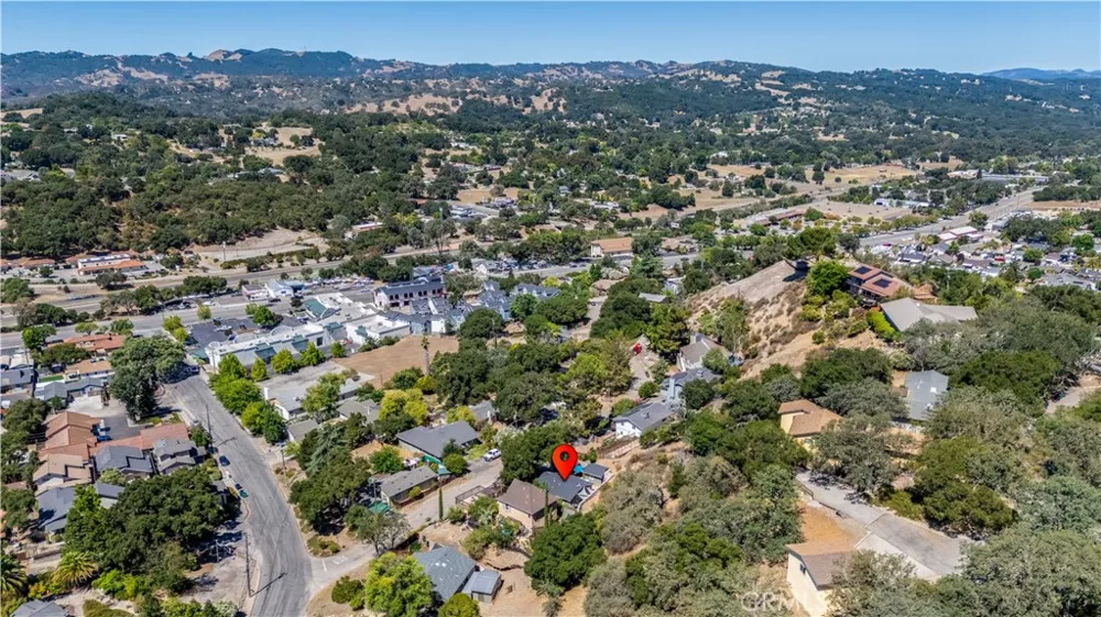 5785 Hermosilla Atascadero, CA 93422