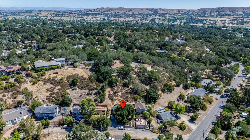 5785 Hermosilla Atascadero, CA 93422