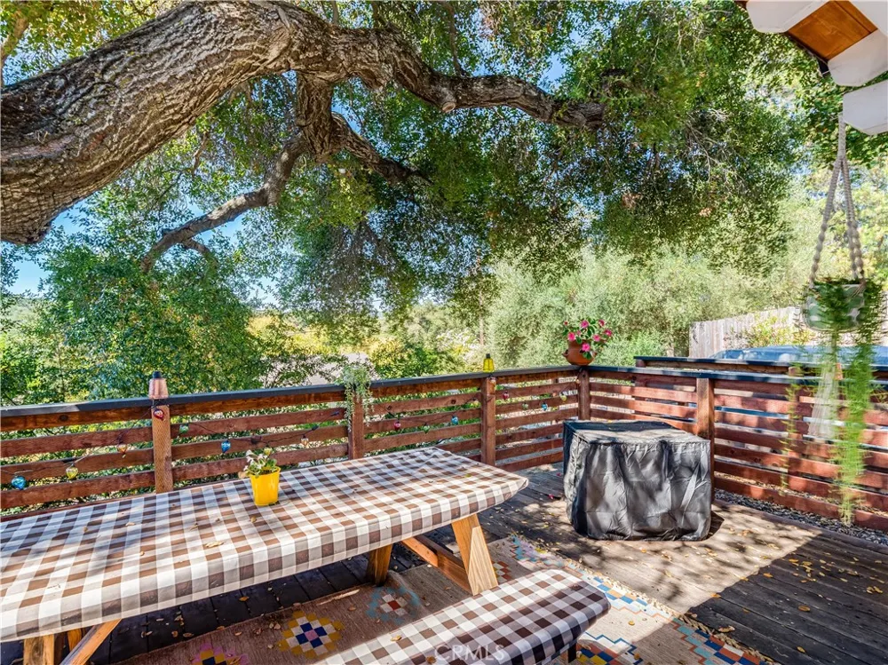 5785 Hermosilla Atascadero, CA 93422