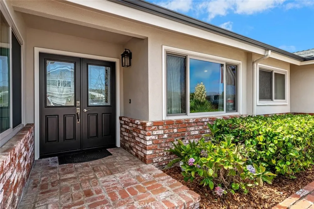 2217 Glenn Los Osos, CA 93402