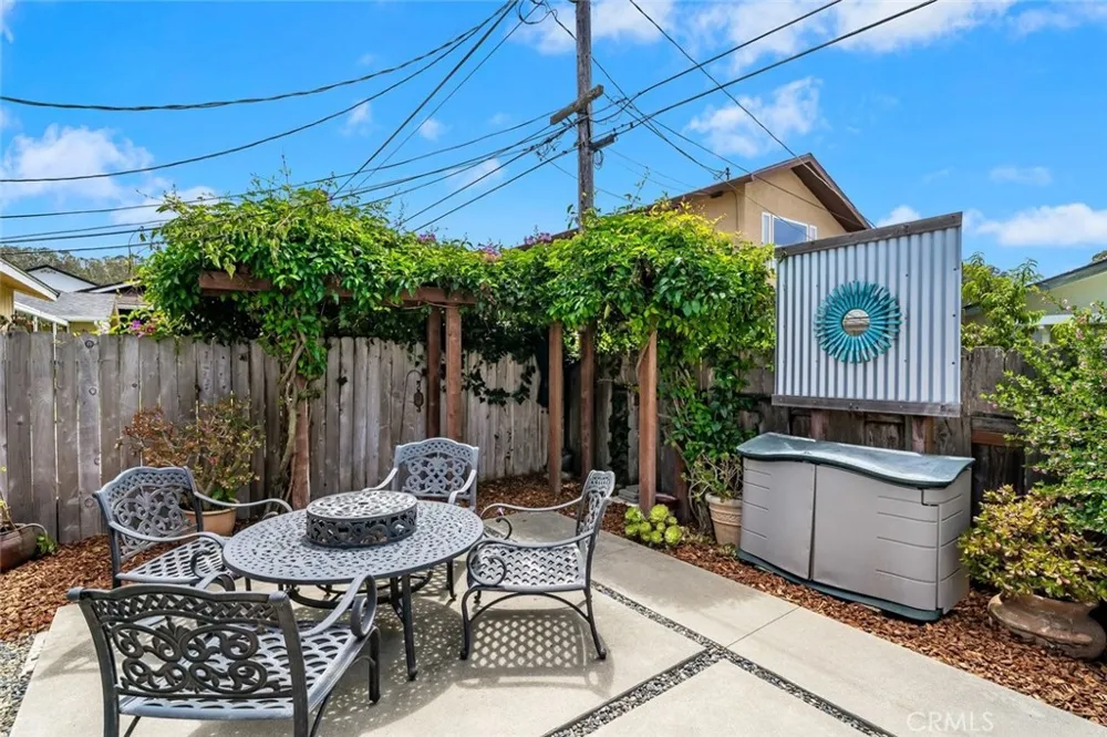 2217 Glenn Los Osos, CA 93402