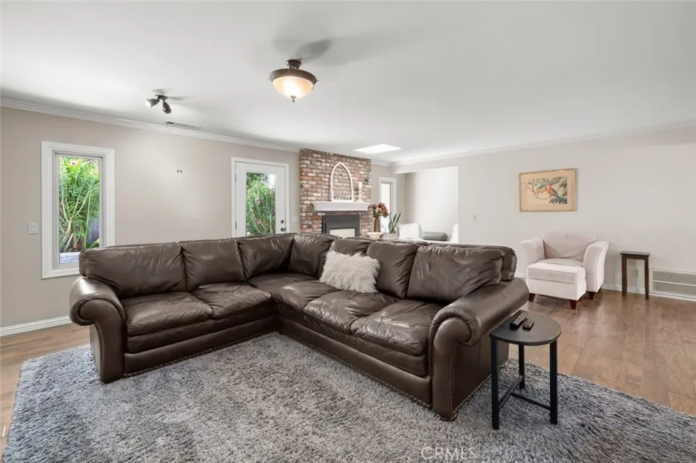 2217 Glenn Los Osos, CA 93402