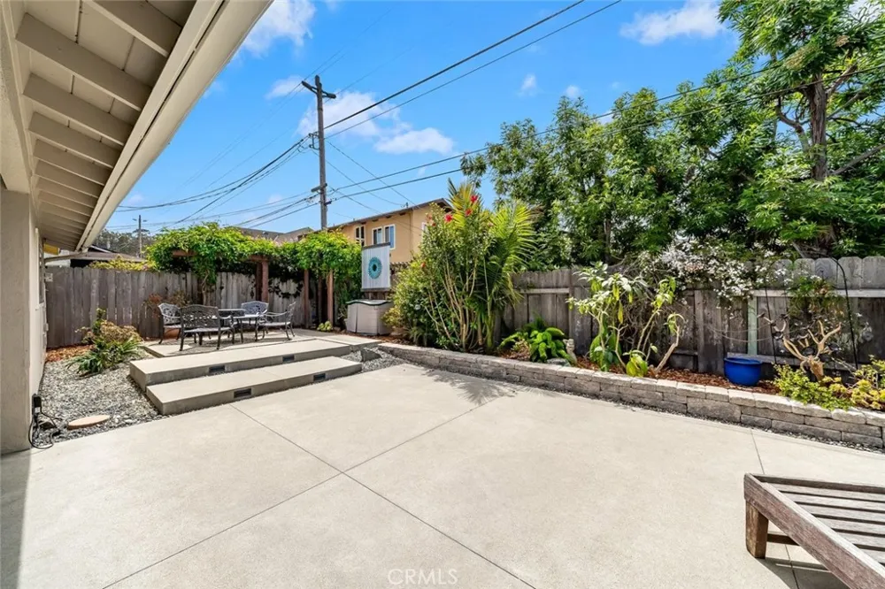 2217 Glenn Los Osos, CA 93402