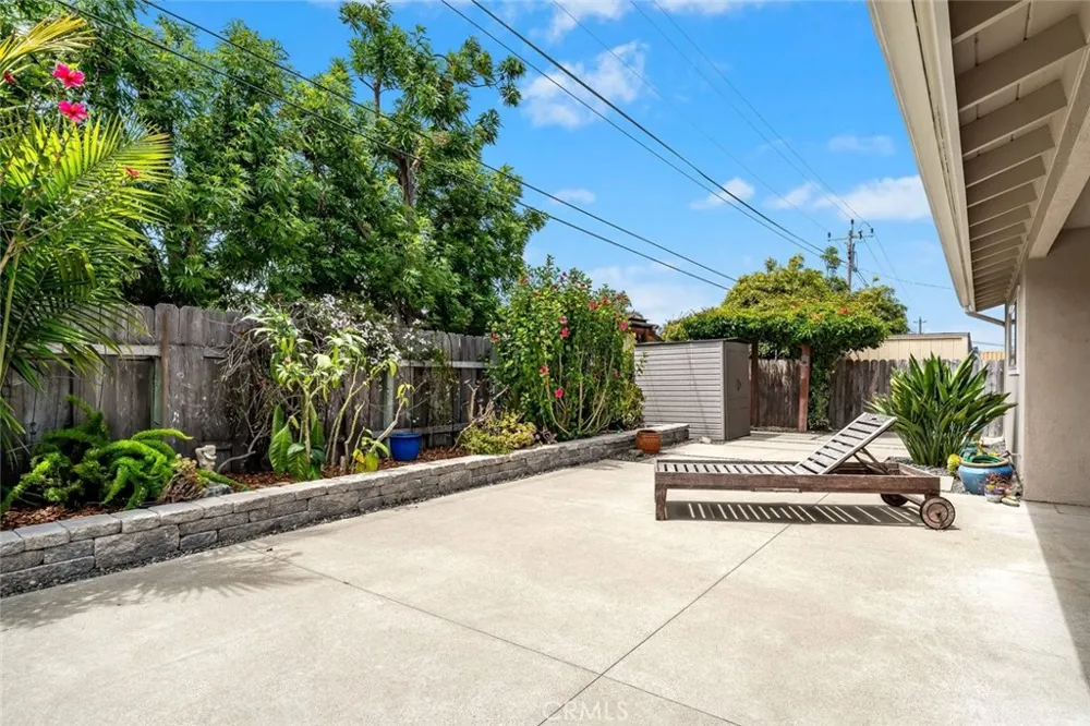 2217 Glenn Los Osos, CA 93402