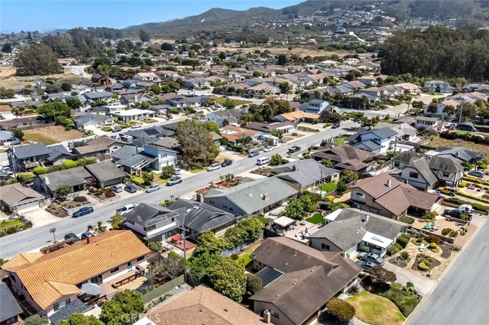 2217 Glenn Los Osos, CA 93402