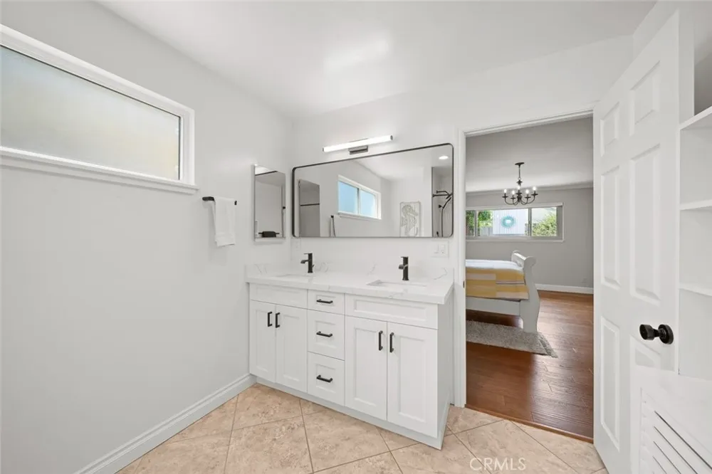 2217 Glenn Los Osos, CA 93402
