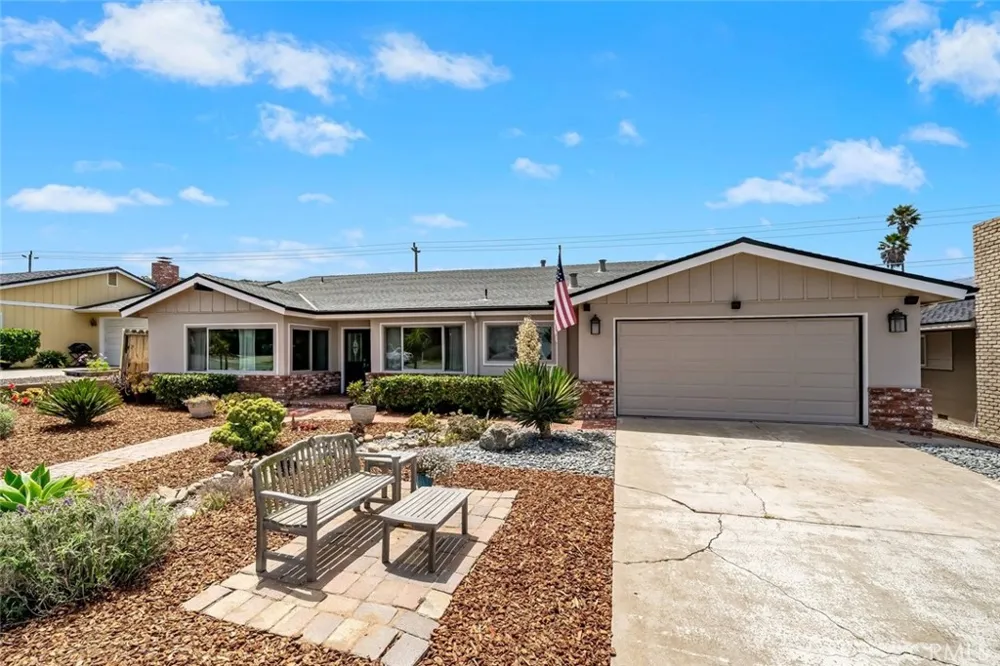 2217 Glenn Los Osos, CA 93402