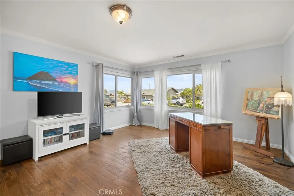 2217 Glenn Los Osos, CA 93402