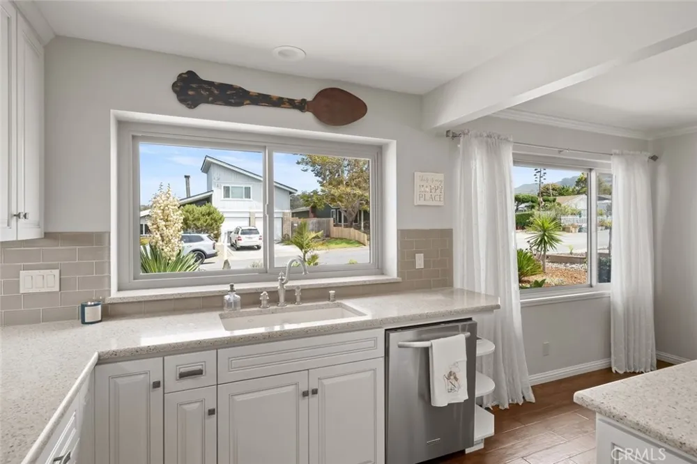 2217 Glenn Los Osos, CA 93402