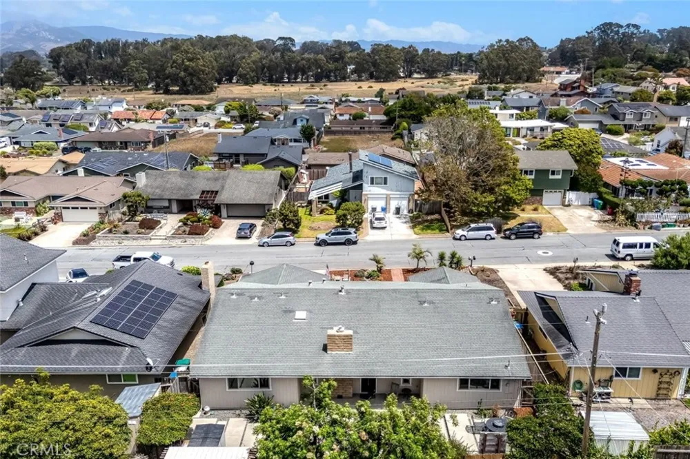 2217 Glenn Los Osos, CA 93402