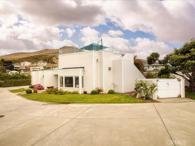 3080 Studio Cayucos, CA 93430